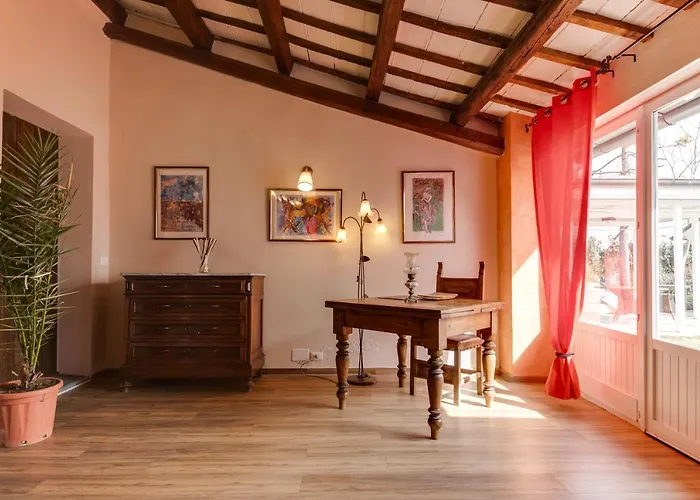 Il Giullare By Agriturismo Borgo Castellaccia